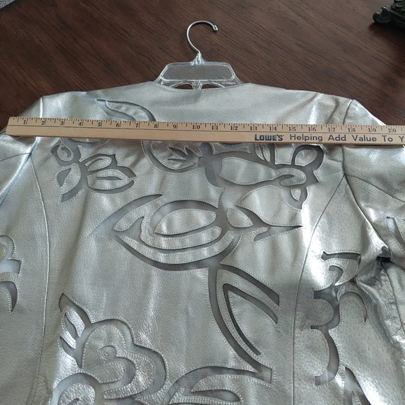 Chico's Siver cut out vegan leather blazer - Picture 6 of 8